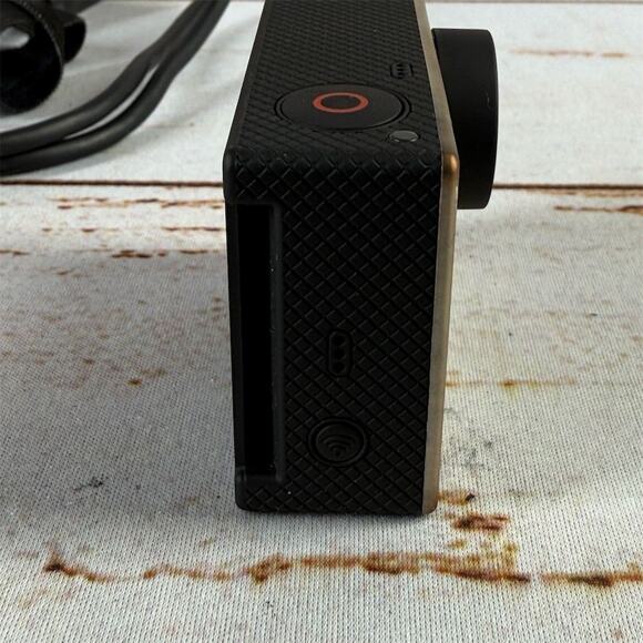 GoPro HERO3+ Black Edition Action Camera 11MP Wi-Fi Compact Durable - Picture 4 of 6